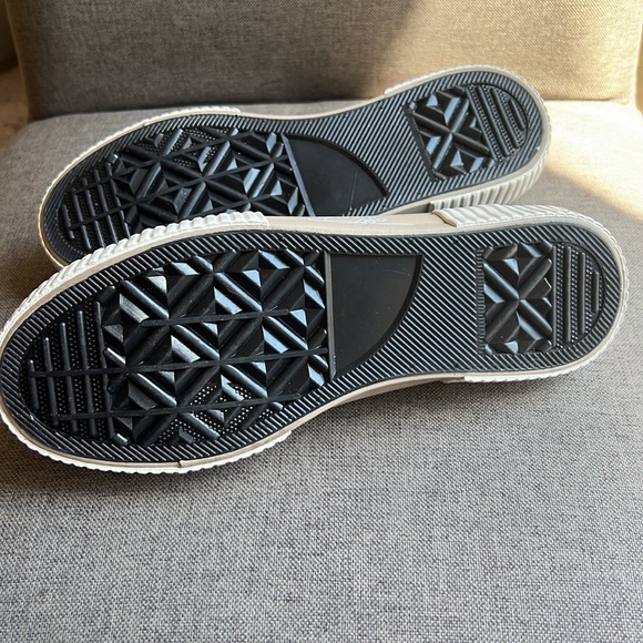 Sneakers, cotton,black, taupe, white. Walking or sport,comfortable. Brand New. - Picture 2 of 4